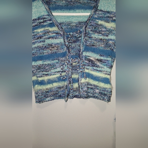 Mica's womens Small cropped open front fuzzy striped sweater Y2k Ombre NWT - Picture 3 of 7